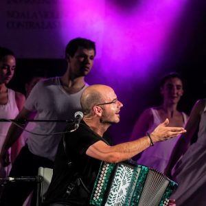 a música tradicional vasca de Korrontzi inaugura este sábado el III Festival Músicas del Mundo en la plaza del Ayuntamiento