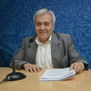 l Ayuntamiento prohíbe el acceso de vehículos con sistemas sonoros de elevada potencia a La Peraleda los fines de semana