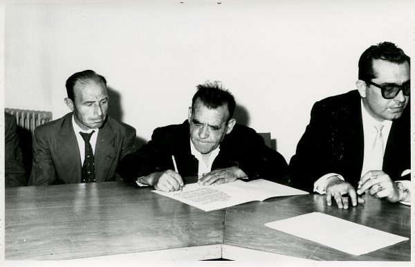 MMH-016-Acto de firma del convenio colectivo de la Construcción en el edificio de Sindicatos_1961 - Fot Flores