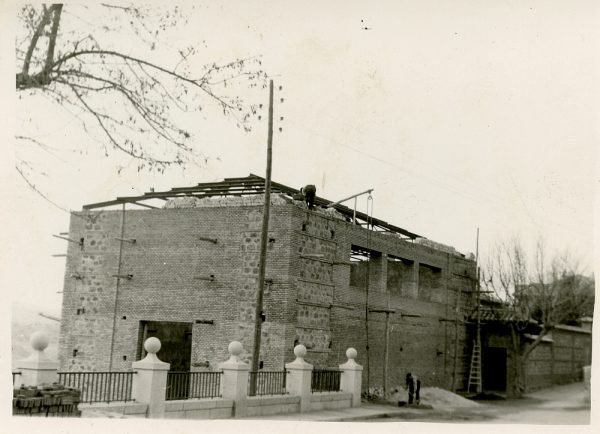 MMH-065-Construcción del Tallerón del Museo de Victorio Macho_1954 - Fot Celestino