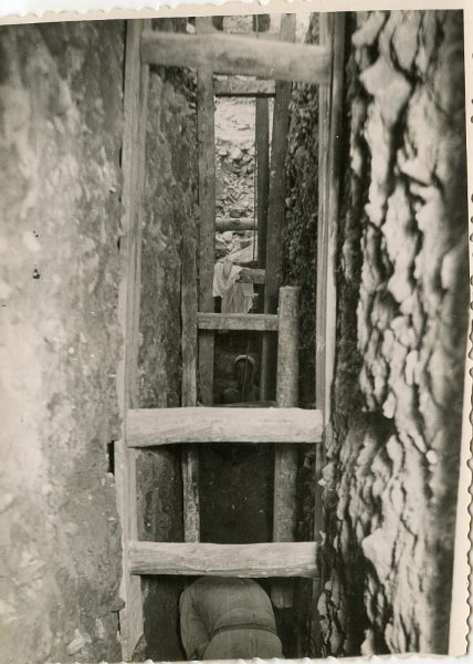 MMH-100-Obras en un pilar en el sifón del canal de aguas del Torcón_Septiembre de 1952 - Fot Flores