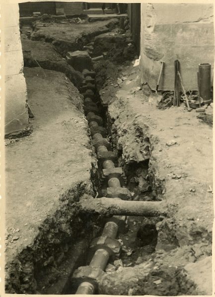 MMH-189-Obras de urbanización en un callejón de Nuncio Viejo_1959 - Fot Celestino