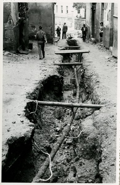 MMH-213-Obras de urbanización en la calle de la Merced_1959 - Fot Flores