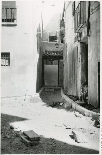 MMH-233-Obras de urbanización en la calle y plaza Buzones_1959 - Fot Flores