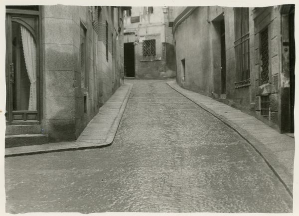 MMH-281-Obras de urbanización en la calle de la Granada_1960 - Fot Celestino