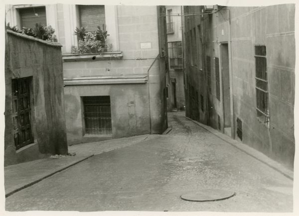 MMH-284-Obras de urbanización en la calle de la Granada_1960 - Fot Celestino