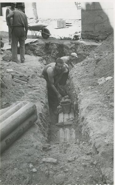 MMH-303-Obras de urbanización en la calle de Núñez de Arce_1960 - Fot Flores