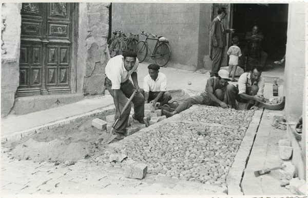 MMH-314-Obras de urbanización en la calle de Núñez de Arce_1960 - Fot Flores