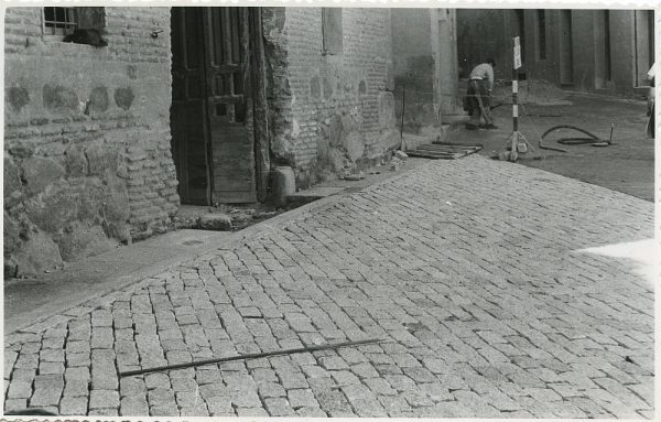 MMH-319-Obras de urbanización en la calle de Núñez de Arce_1960 - Fot Flores