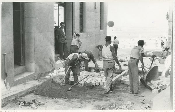 MMH-320-Obras de urbanización en la calle de Núñez de Arce_1960 - Fot Flores