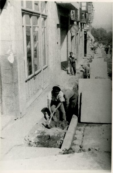 MMH-343-Obras de urbanización en la calle Venancio González_1960 - Fot Flores