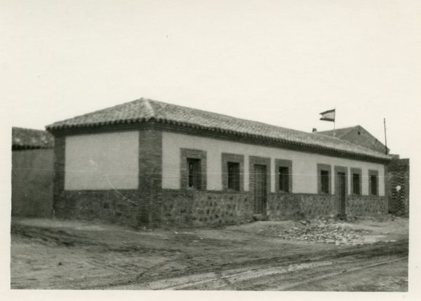 MMH-384-Obras de contrucción de viviendas unifamiliares en Santa Bárbara_1960