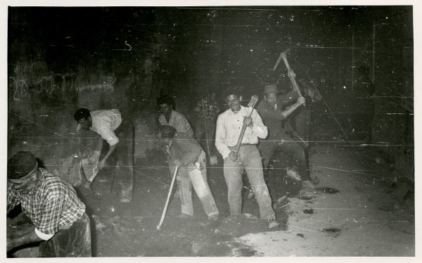 MMH-400-Obras de urbanización de la plaza de Zocodover_1961 - Fot Flores