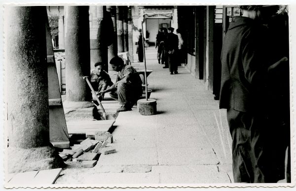 MMH-416-Obras de urbanización de la plaza de Zocodover_1961 - Fot Flores