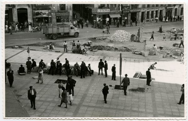 MMH-431-Obras de urbanización de la plaza de Zocodover_1961 - Fot Flores