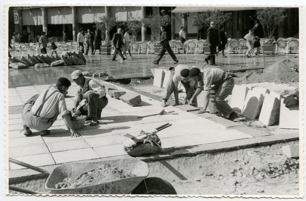 MMH-433-Obras de urbanización de la plaza de Zocodover_1961 - Fot Flores