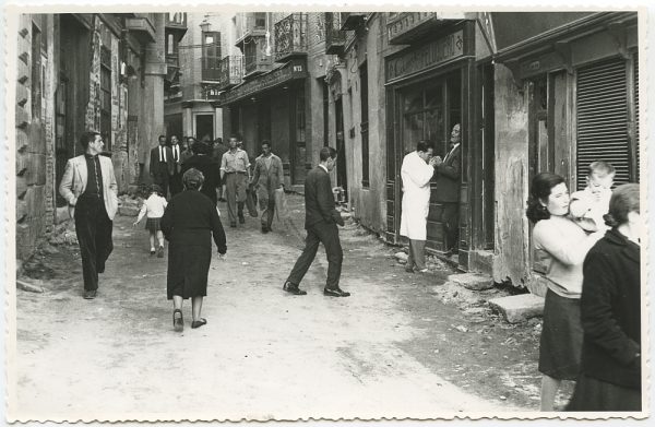 MMH-447-Obras de urbanización en la calle Sillería_1961 - Fot Flores