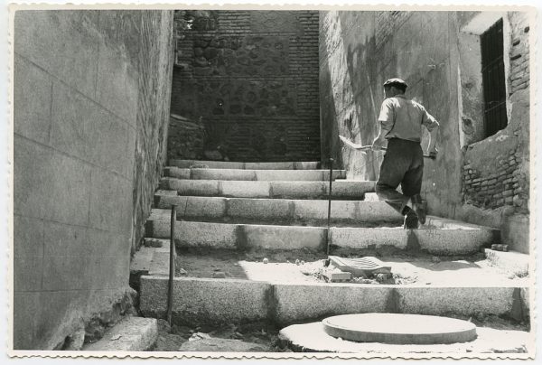 MMH-468-Obras de urbanización en la cuesta del Águila_1961 - Fot Flores