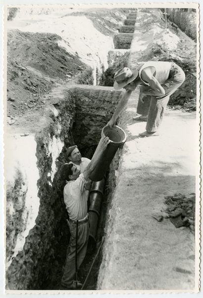 MMH-555-Obras de urbanización en el paseo de Merchán_ ca 1963 - Fot Flores