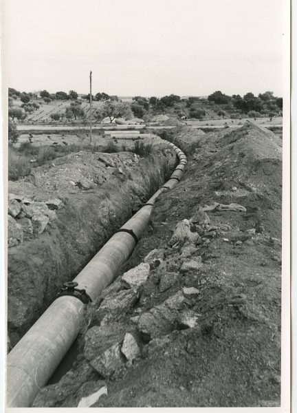 MMH-586-Obras de abastecimiento de agua al Polígono_ca 1967 - Fot Flores