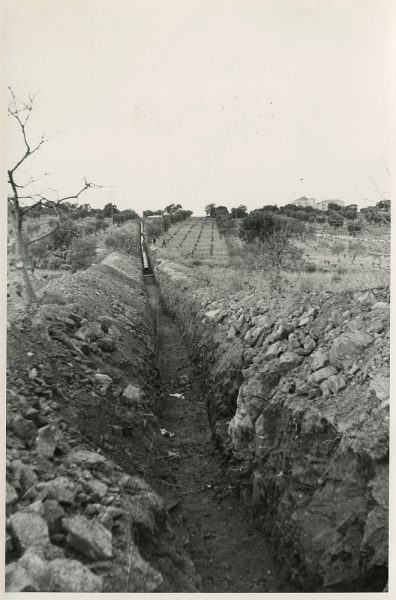 MMH-588-Obras de abastecimiento de agua al Polígono_ca 1967 - Fot Flores