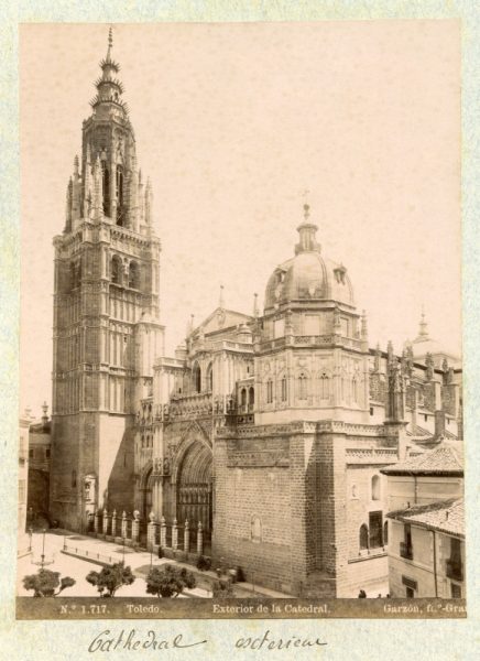 1717 - Toledo. Exterior de la Catedral