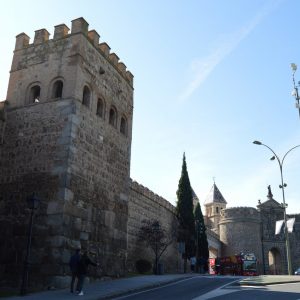 ás de 300 metros de muralla entre Bisagra y Puerta Nueva estrenarán iluminación artística en el XXXII Aniversario como Ciudad Patrimonio