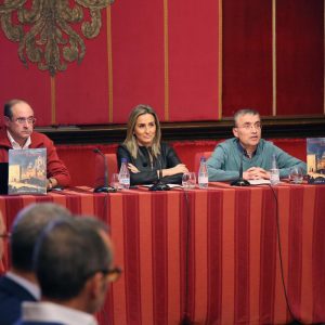 l Consistorio comenzará a publicar en versión digital y a color la colección de monografías ‘Cuadernos de Archivo Secreto’