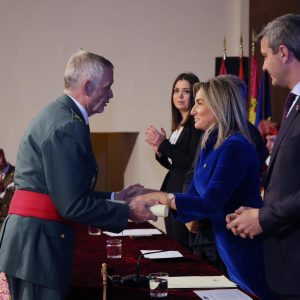 ilagros Tolón: “Con trabajo y esfuerzo contribuimos a que continúen el bienestar y el progreso de Toledo y de España”