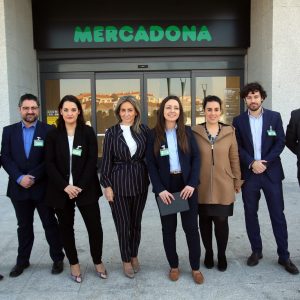 a alcaldesa señala que la gestión eficaz del Gobierno local convierte a Toledo en una ciudad atractiva para invertir y para vivir