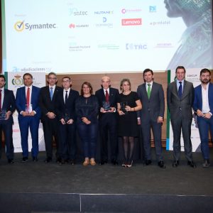 l Ayuntamiento recibe el premio a la infraestructura tecnológica pública por la implantación de la fibra óptica en el Casco Histórico
