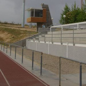 a alcaldesa avanza que la pista de atletismo del Polígono abrirá a partir de este lunes, 4 de febrero, también en horario de mañana