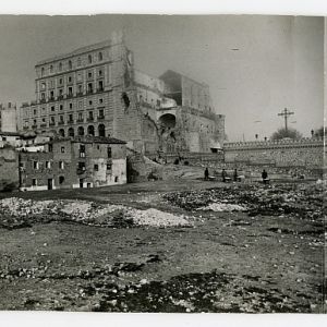 42 - Toledo en obras: La colección de fotografías del constructor Mariano Martínez Herranz