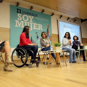 ilagros Tolón considera que el movimiento feminista “es el más potente, reivindicativo y transformador de nuestro tiempo”