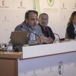 l Ayuntamiento participa en la presentación de materiales didácticos para la intervención social comunitaria