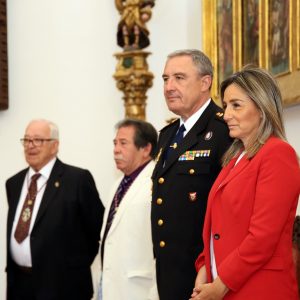 a alcaldesa comparte la romería del Santo Ángel Custodio con los cientos de toledanos que acuden a este emblemático cigarral