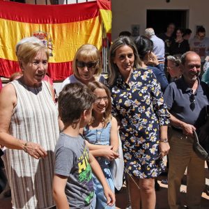 ientos toledanos y toledanas se suman a la romería de la Virgen de ‘La Bastida’ que ha contado con la presencia de la alcaldesa 