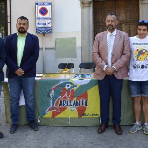 l Ayuntamiento se suma al Día Mundial de la ELA con la iluminación del Baño de la Cava y la Puerta de Alcántara