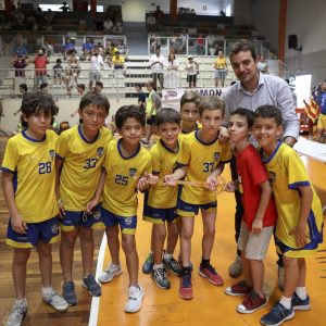 l Ayuntamiento participa en la entrega de trofeos del Torneo Internacional de HandBall Cup con más de un millar de participantes
