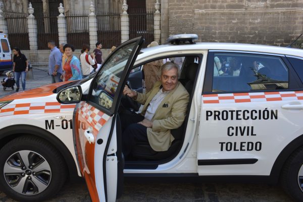 Presentación vehículo Protección Civil 01