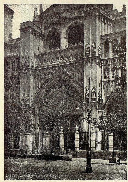 027_TRA-1927-245-Catedral, puerta del Perdón