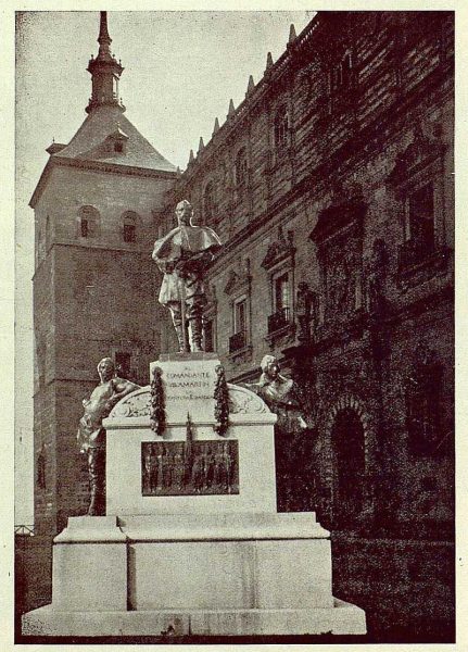 066_TRA-1925-220 - Monumento al Comandante Villamartín - Foto Rodríguez