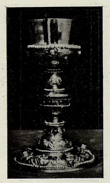 127_TRA-1926-238 - Congreso Eucarístico Nacional, exposición, cáliz de plata con perlas, Toledo