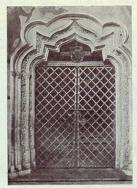 164_TRA-1924-203-Catedral-Puerta de la escalera de Tenorio