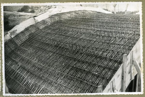 Año 1946-03-28 - Paso superior e inferior de la explanada del picadero_2