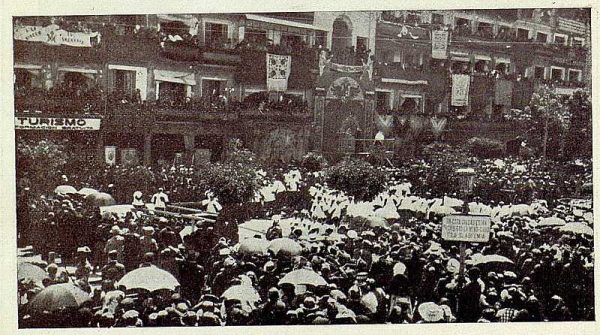 TRA-1926-232 - Coronación de la Virgen del Sagrario, en Zocodover