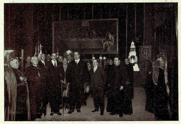 TRA-1926-238 - Congreso Eucarístico Nacional, exposición, asistencia del Rey Alfonso XIII