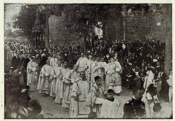 TRA-1926-238 - Congreso Eucarístico Nacional, procesión-02