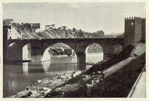 048_TRA-1929-263-Puente de San Martín-01-Foto Rodríguez