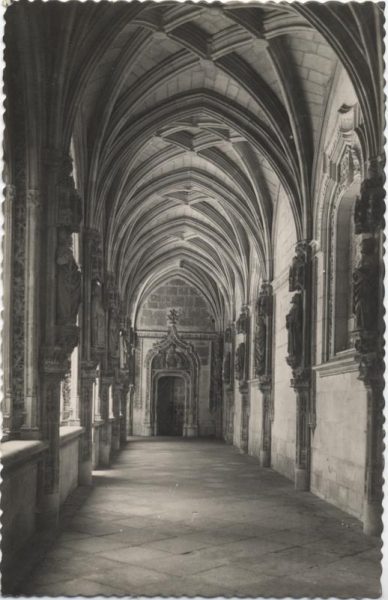 06 - 1958-06-00 - 004 - Toledo - San Juan de los Reyes. Claustro